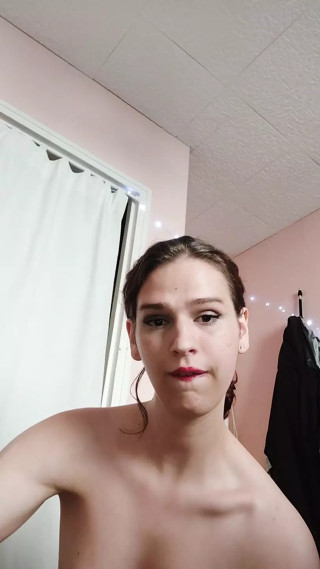 Solo Hardcore Anal - Gapes Galore thumbnail