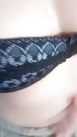 i am so feeling horny today ummhhhh