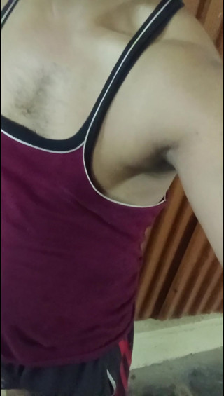 Bharat ka desi boy Hasin Karta Hua Jabardast hot video hastmaithun karta hai friend ship karne ke liye ready hu