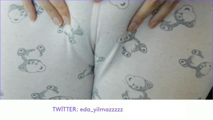CAMELTOE- SWOLLEN PUSSY- MASTURBATE WITH PAJAMAS