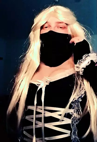 Your Sissy Maid is not only cleaning your room 🧹 thumbnail