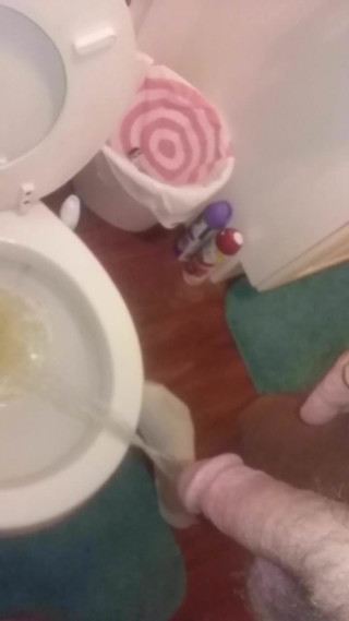 Here BUNNYLUVSPISS