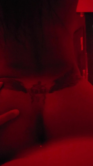 Adri Shemale