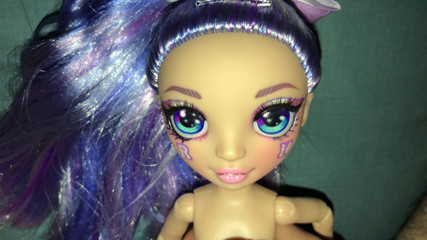 Cum On Rainbow High Violet Cheerleader Doll