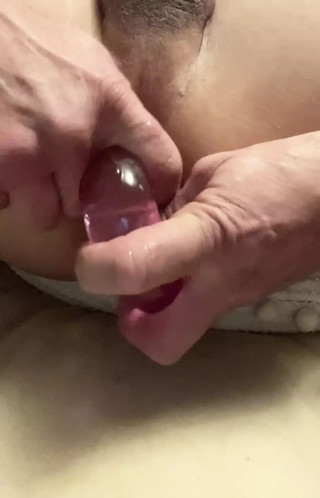 I like to dilate my anus for my mistress