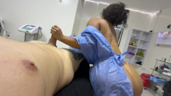 Masseuse allows me to touch her ass REAL VIDEO