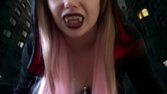 Giantess Vampire want to play for you... but not for long time!