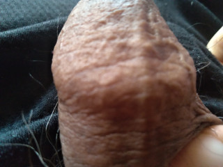 lonely gay man seeks someone to share his enormous dick with
