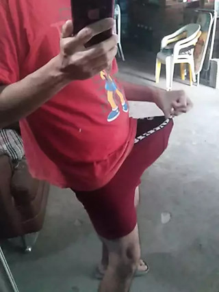 HUGE MORNING RED BULK BULGES OF WELL HANGED SHAME MALE