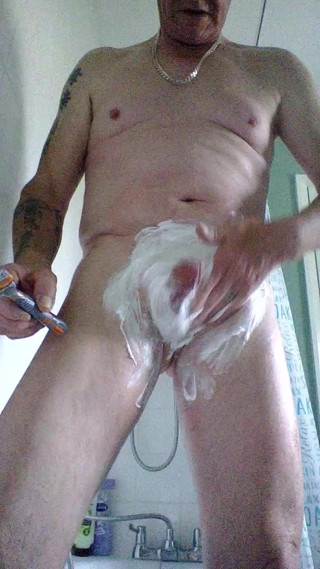 Master GHZ - Sissy Ken shaved 01