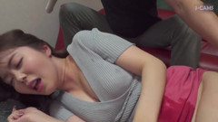 Restless Afternoon Turns Wild When Her Toy Refuses to Let Go - 02