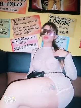 tranny at a naked party showing her body - public porn