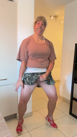 natural with red wedge sandals to finish with a nice cumshot