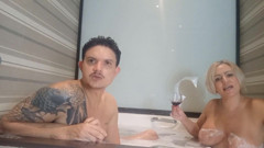 Bathtub with ins Ventura