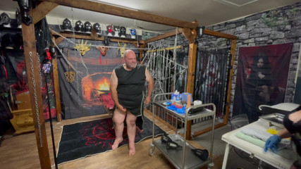 Part 3:- Lanista Bear &amp; Domina Satana's first session with Well hung.