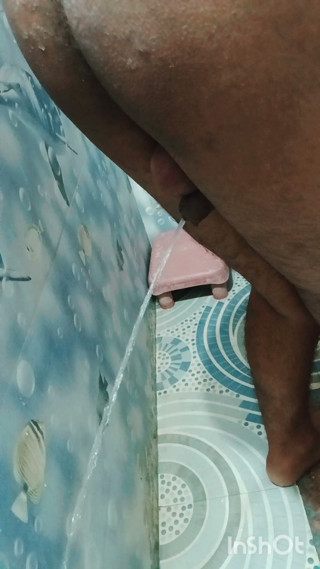 Pissing in girls bathroom in hostel