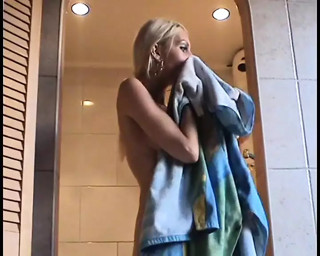 Leona's first porn performance is a whore who only enjoys
