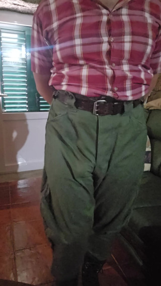 Wanking in and out in my jodhpurs