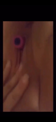 Juicy Jadore Masturbating