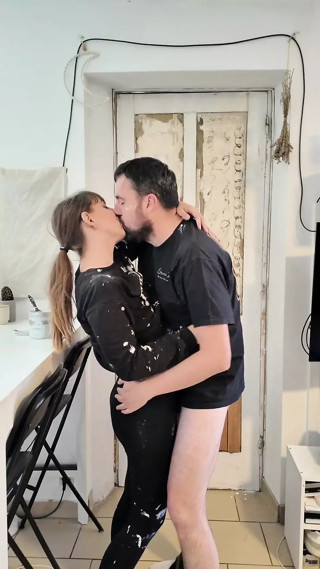 Rea tinkers and whatever she wears she turns me on