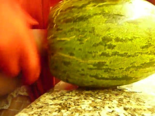 plasticface close up of nice melon cum