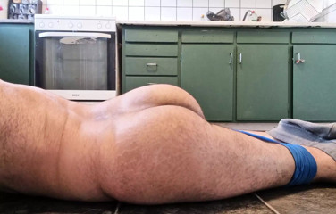 Big natural bubble ass some hairy but believe me its soft