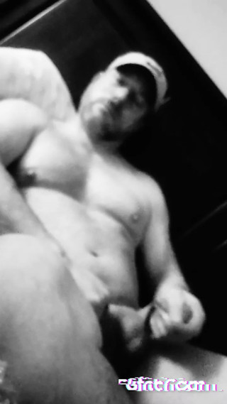 Stud sexy dad Bigguns edging thick cock