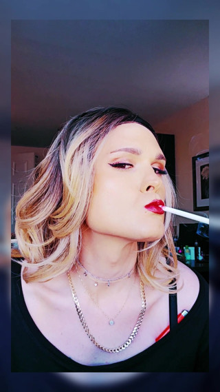 Darkfetish2k  sluts need love to smoking fetish slut here to suck your cock down to the last drop  xoxo | Tranny Update | Porn videos