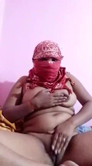 Akele maja nahin a raha hai kuchh hai to a Jao mere 