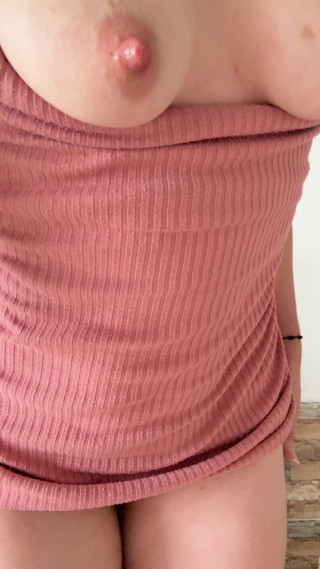 I'm Your Hot Colombian Girl, Come Help Me and Fuck Me Hard
