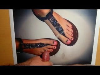 Tribute to Tiffany D sexy feet with flip flops sandals on