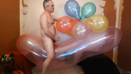 Balloonbanger 81) Balloon Cluster Fuck, Cum and Pop with GL700 Blimp Balloon