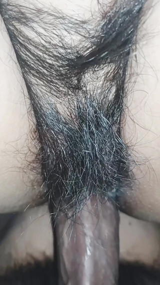 Feels good to fuck my girlfriend from behind