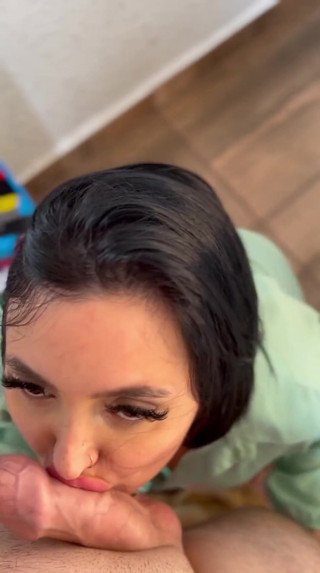 Big Ass Brazilian Girl Swallow All the Cum