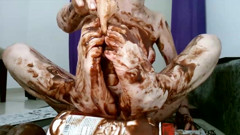 Feet Fetish - Wanking the Foot with Chocolate