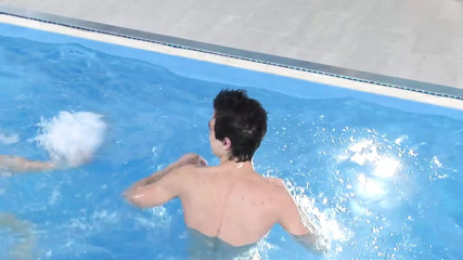 Poolside fuck with hot guys eager for cock