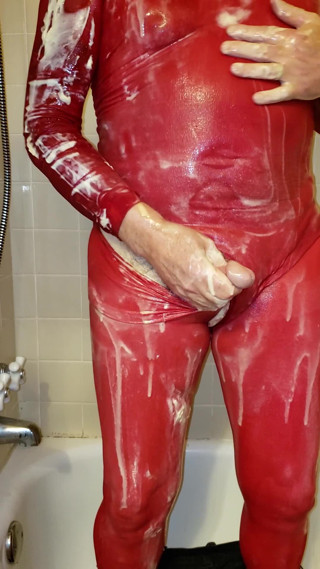 Cd, a complete nylon mess. Pee, syrup and mayonnaise. thumbnail
