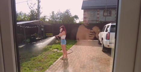 Monday Is Porn Day. Which One Did You Like More?