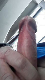 Hard wank and cumshots 