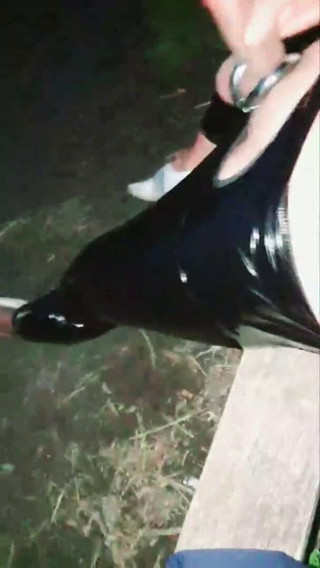 Slutboyben CAM4 Sexy Latex Pig in Public