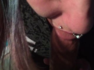 SUPER sloppy amateur with tongue ring deepthroating