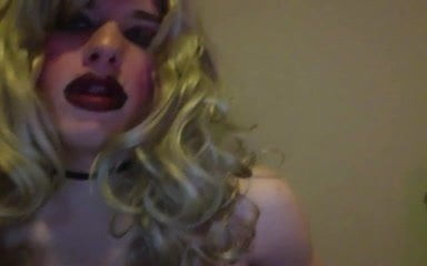 heavy makeup bimbo sissy slut smoking