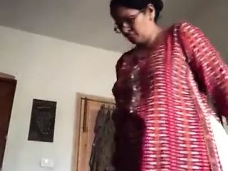 Beautiful Mature Aunty Changes Dress