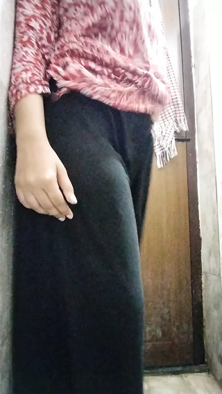 Jab hot wife ne utaar diye sare kapde hot indian wife
