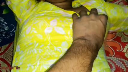 Bhabhi Fucking With her Best Friend. Desi Hot Girl Fuck with Friend