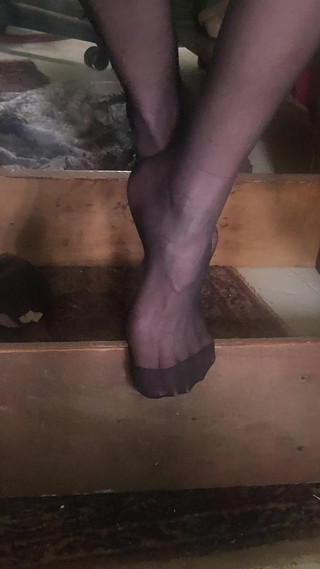 Goode Girl Black Pantyhose Foot Worship POV JOI
