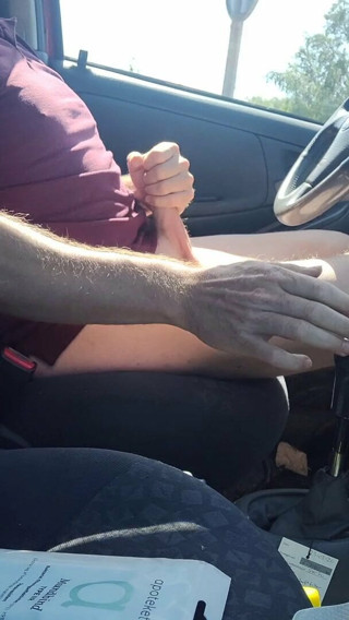 Jacking of while driving