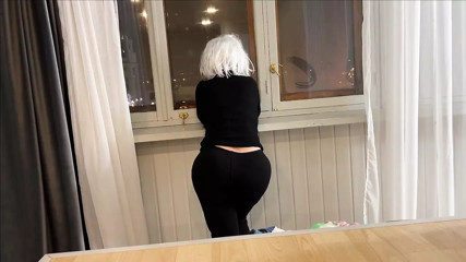Wide and round ass mature lady gets a cock in anal
