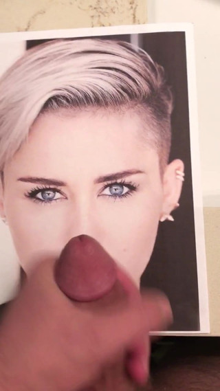 Miley Cyrus cum tribute