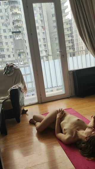 Yoga Princess Don't Mind a Support